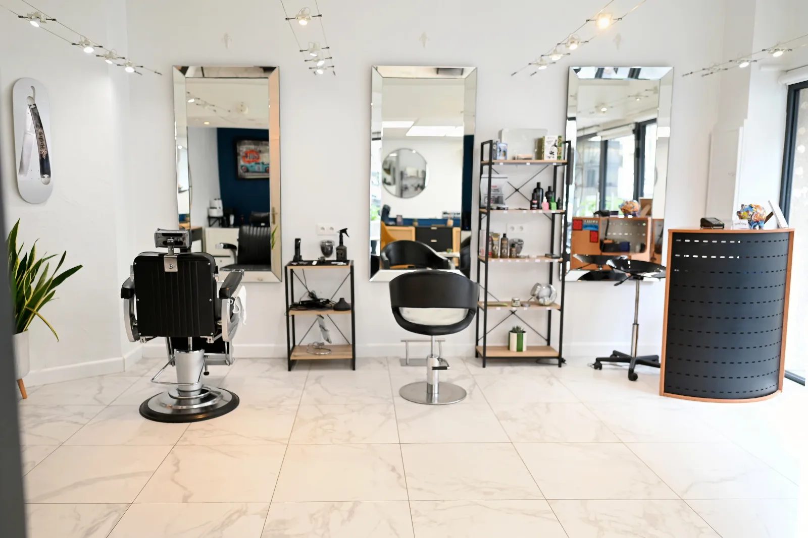 Peter Brugel - Coiffeur Barbier - Coiffure Villefranche-de-Rouergue - Peter Brugel - Coiffeur Barbier - Photo Galerie - OneBooking