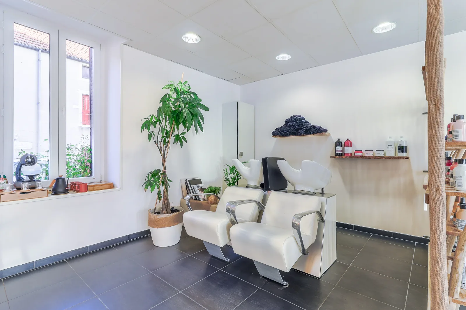 Un Temps pour L - Head Spa - Coiffure Saint-Apollinaire - Un Temps pour L - Head Spa - Photo Galerie - OneBooking