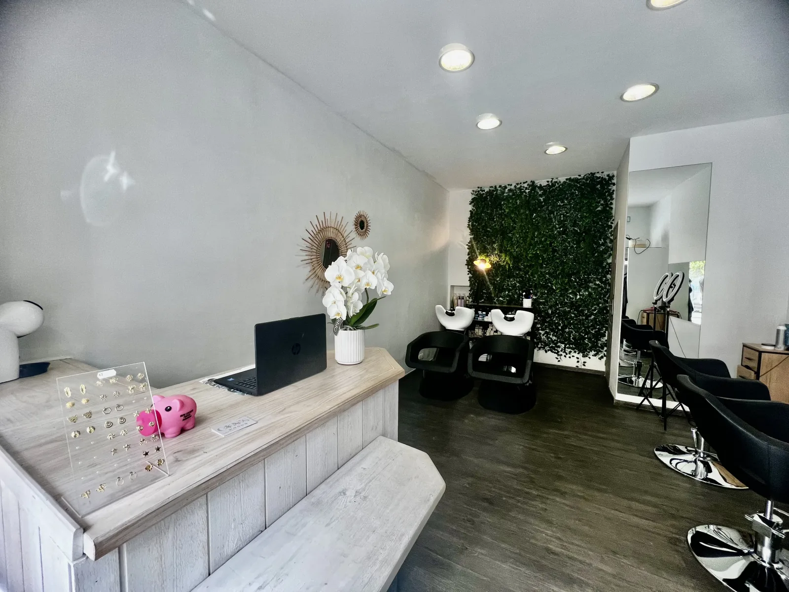 CYN'S Hair Design - Coiffure Draguignan - CYN'S Hair Design - Photo Galerie - OneBooking