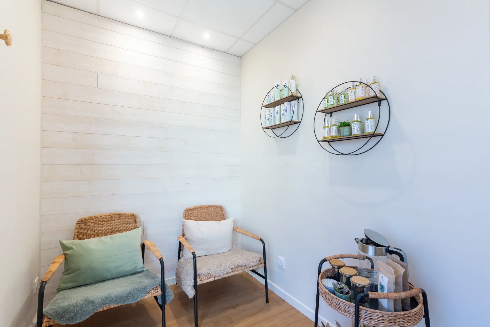 Corps et Esprit - Institut de beauté Saint-Apollinaire - Corps et Esprit - Photo Galerie - OneBooking