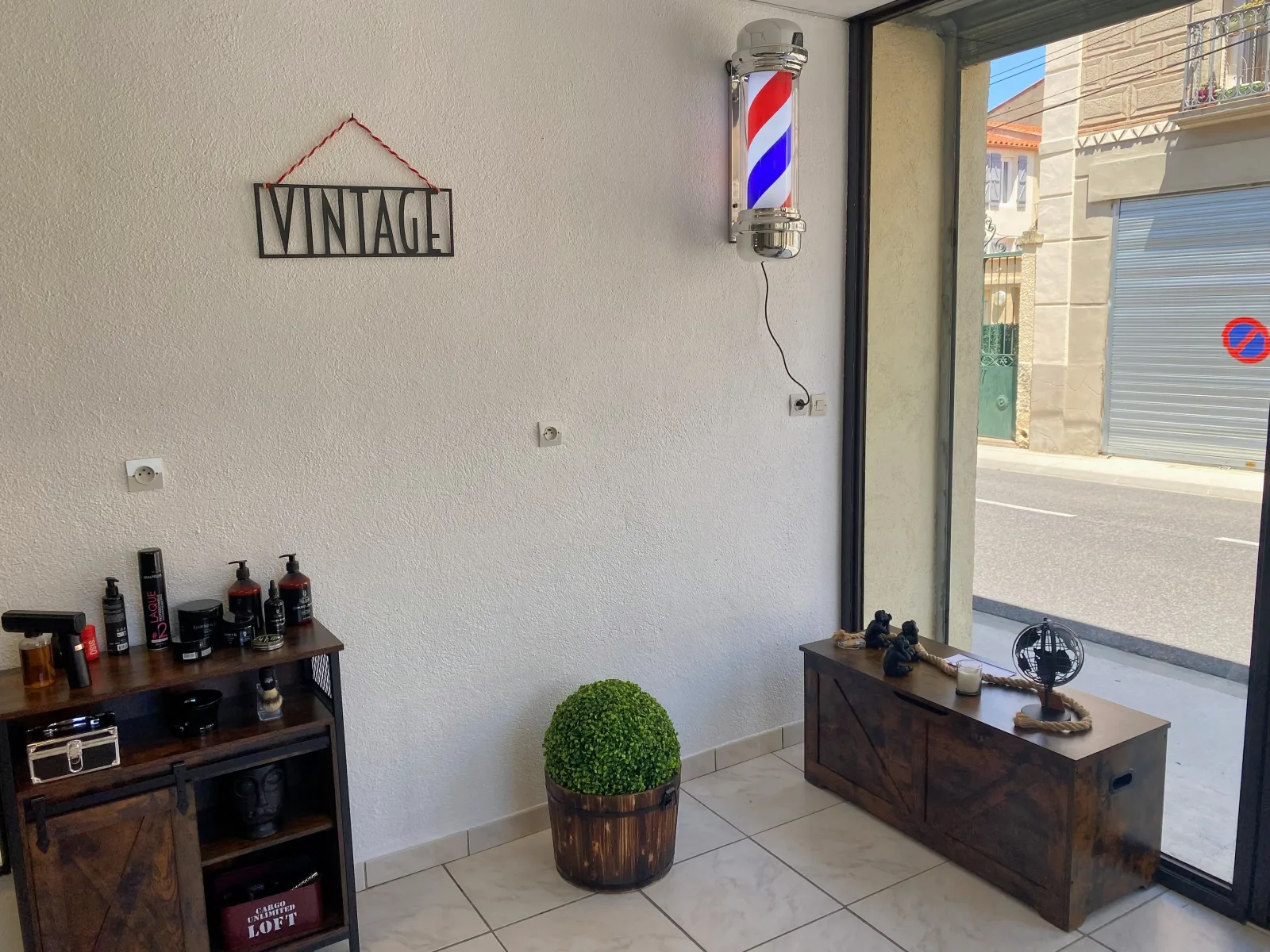 Pays de l’homme - Coiffure Prades - Pays de l’homme - Photo Galerie - OneBooking