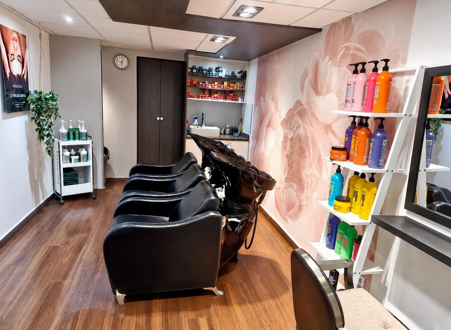 Salon des Rotours - Déville-lès-R - Coiffure Déville-lès-Rouen - Salon des Rotours - Déville-lès-R - Photo Galerie - OneBooking