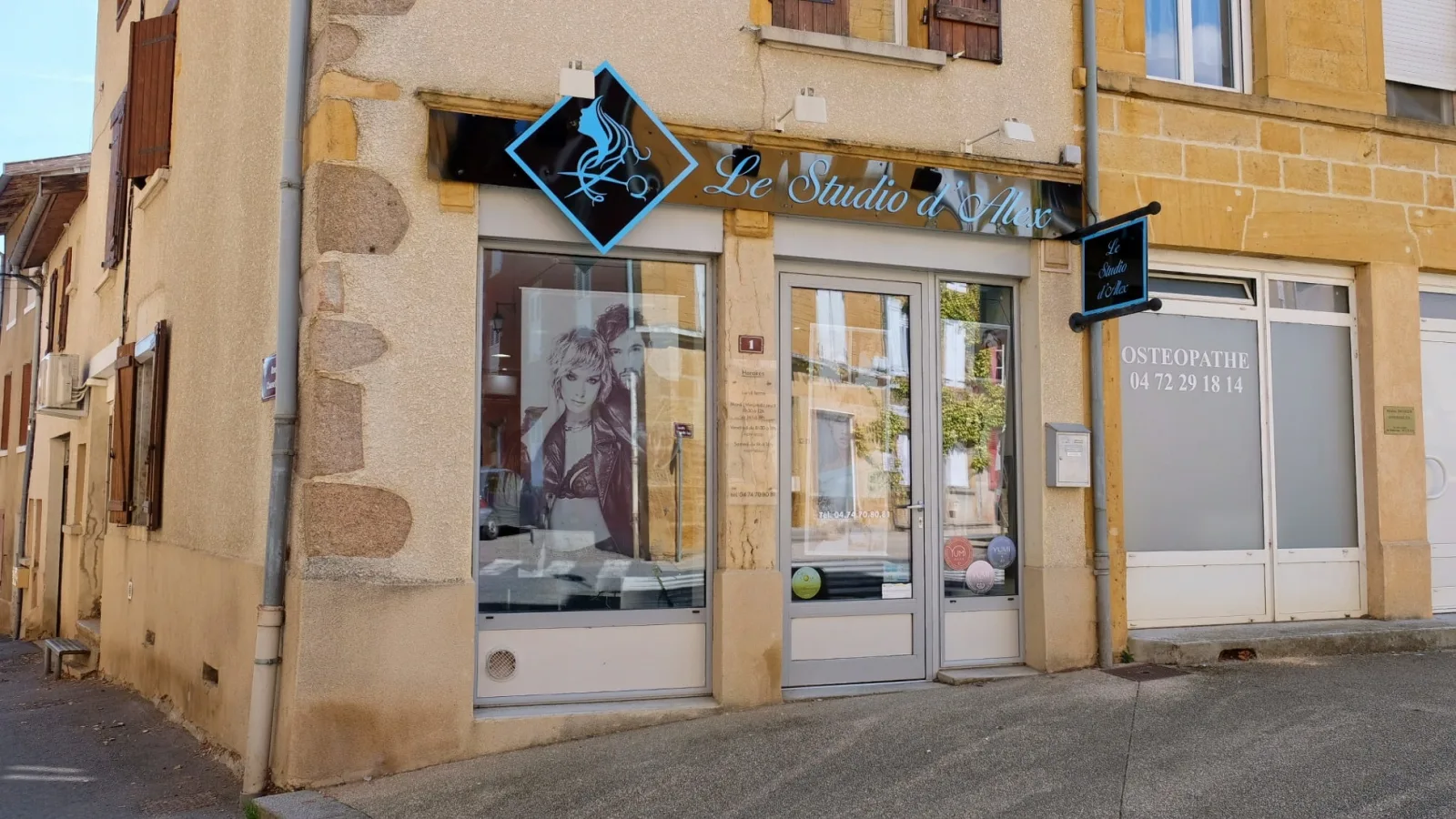 Le Studio d'Alex - Coiffure Bessenay - Le Studio d'Alex - Photo Galerie - OneBooking