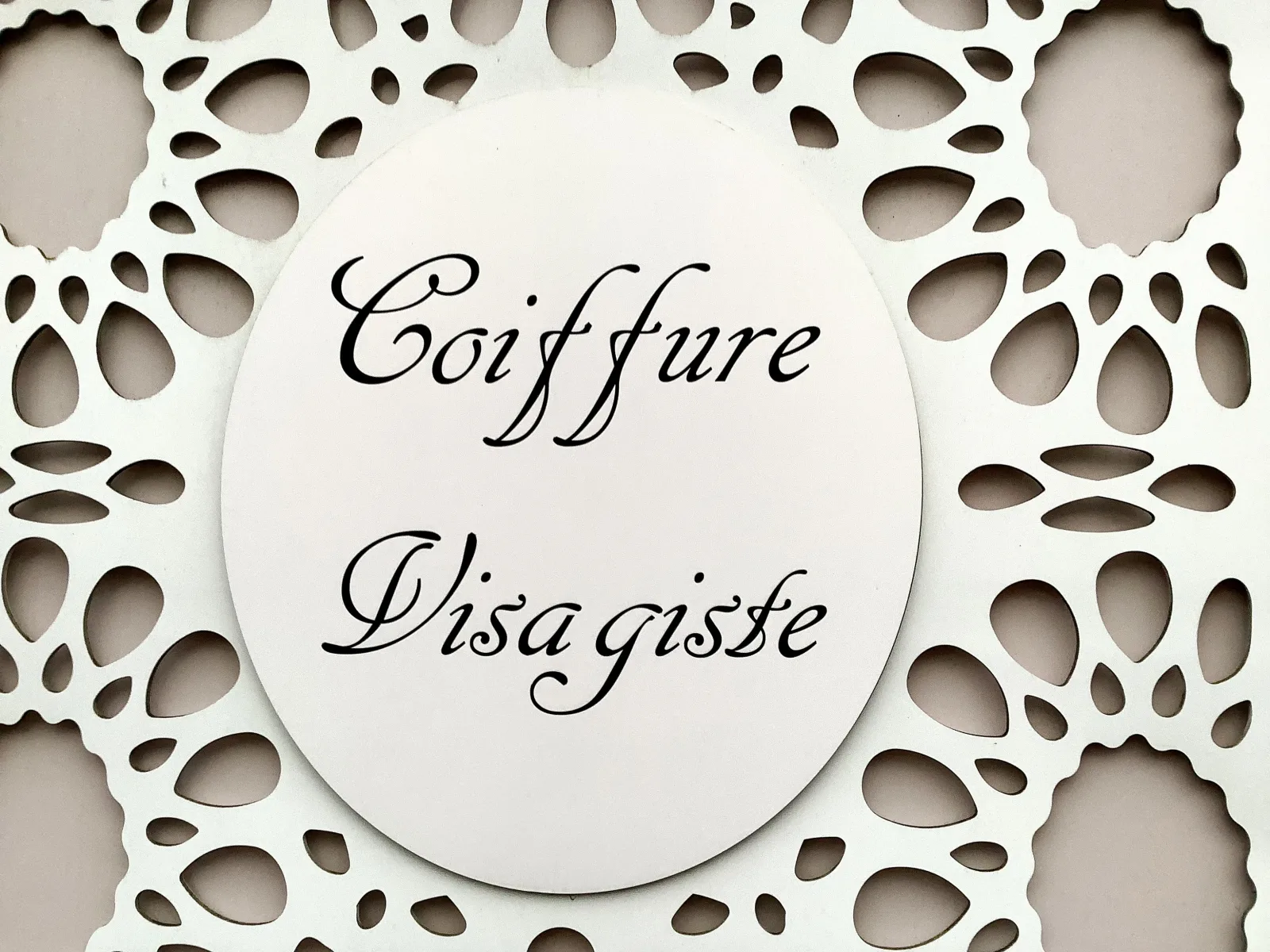 Espace Coiffure - Coiffure Donville-les-Bains - Espace Coiffure - Photo Galerie - OneBooking
