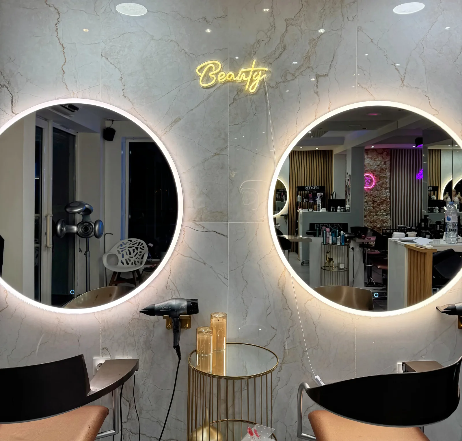 RAVEL Coiffure - Coiffure La Seyne-sur-Mer - RAVEL Coiffure - Photo Galerie - OneBooking