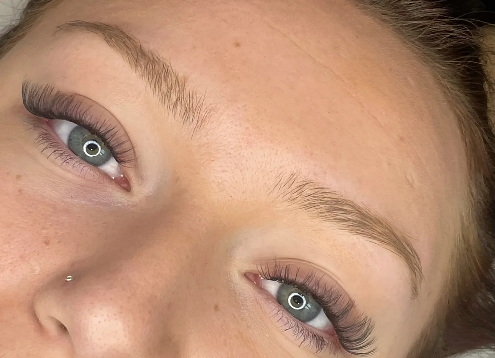 Dermatelier - Sourcils & cils Neuilly-Plaisance - DERMATELIER - Photo Galerie - OneBooking