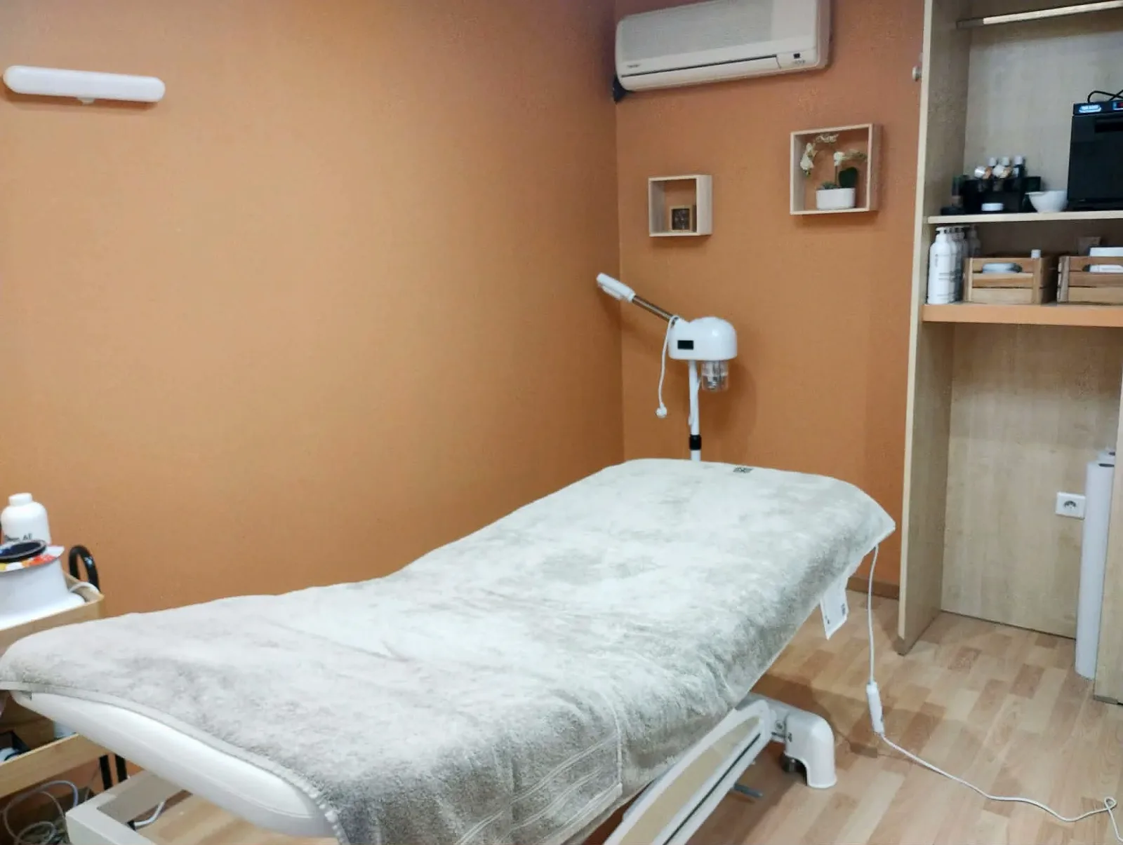 Partenaire Beauté - Onglerie Mayenne - Partenaire Beauté - Photo Galerie - OneBooking