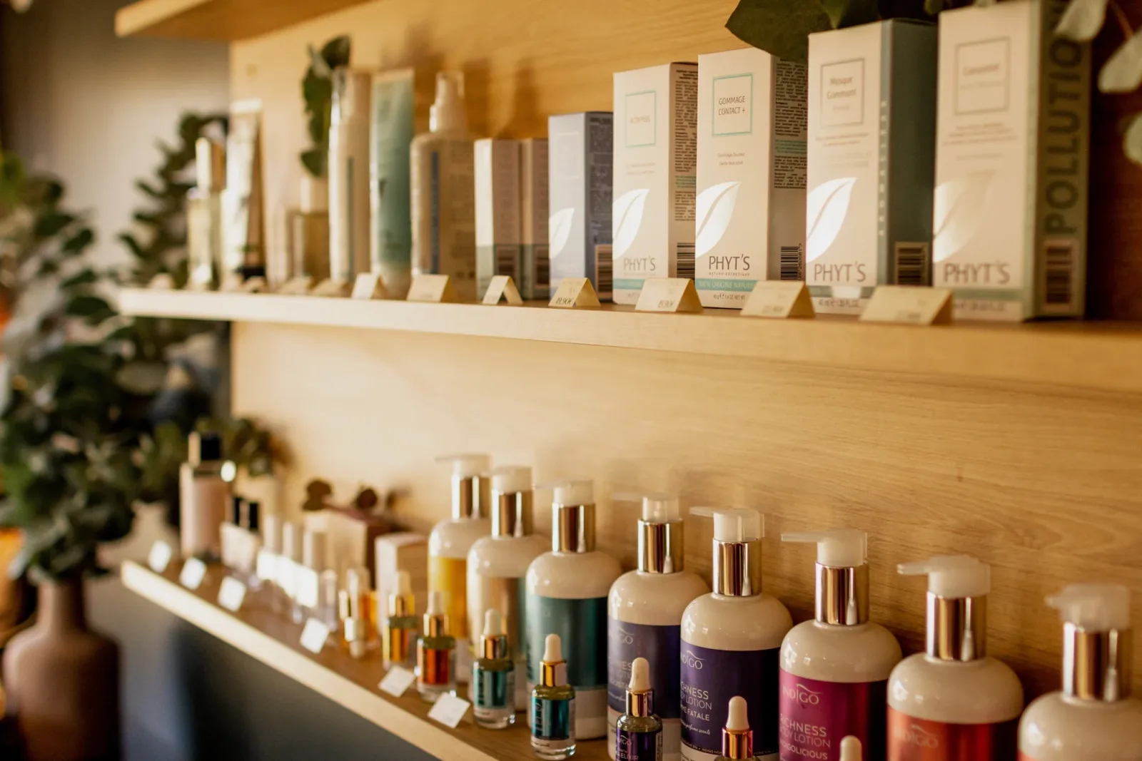 Ongles and Co - Institut de beauté L'Isle-sur-la-Sorgue - Ongles and Co - Photo Galerie - OneBooking