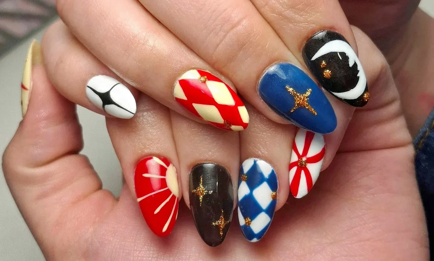 My Nails Activity - Onglerie Roanne - My Nails Activity - Photo Galerie - OneBooking