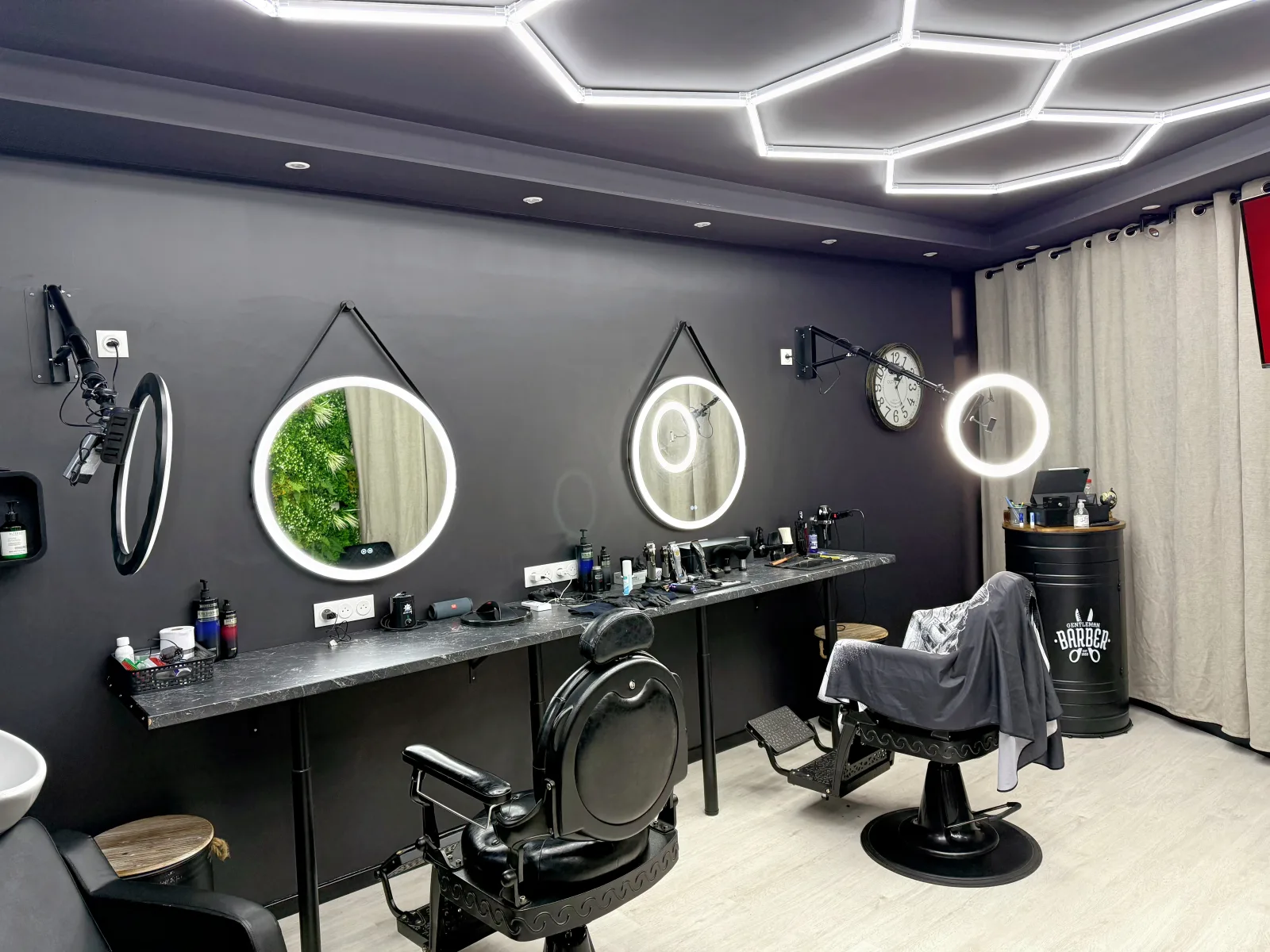 Omega barber shop - Coiffure Thann - Omega barber shop - Photo Galerie - OneBooking