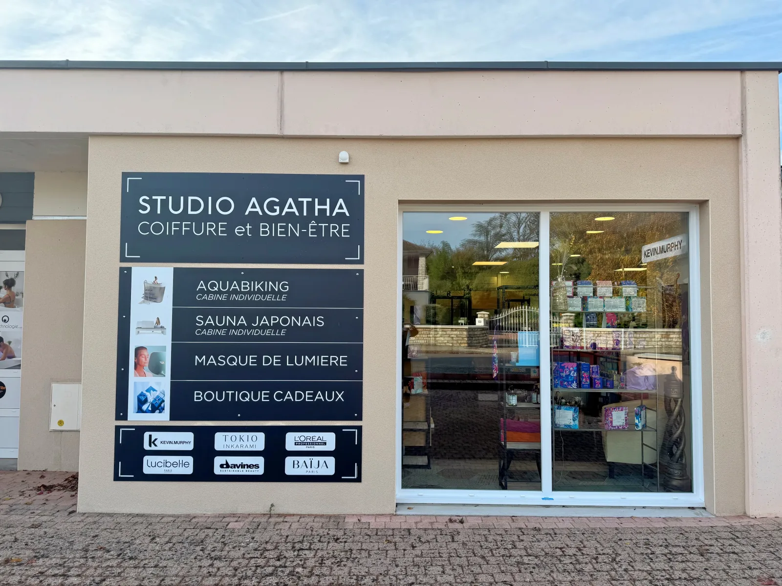 Studio Agatha - Coiffure Fragnes-La Loyère - Studio Agatha - Photo Galerie - OneBooking