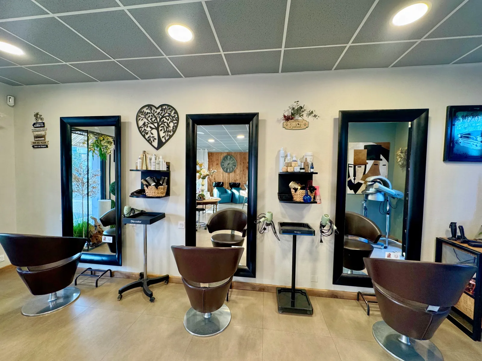 L’Atelier d’Émilie - Coiffure Évron - L’Atelier d’Émilie - Photo Galerie - OneBooking