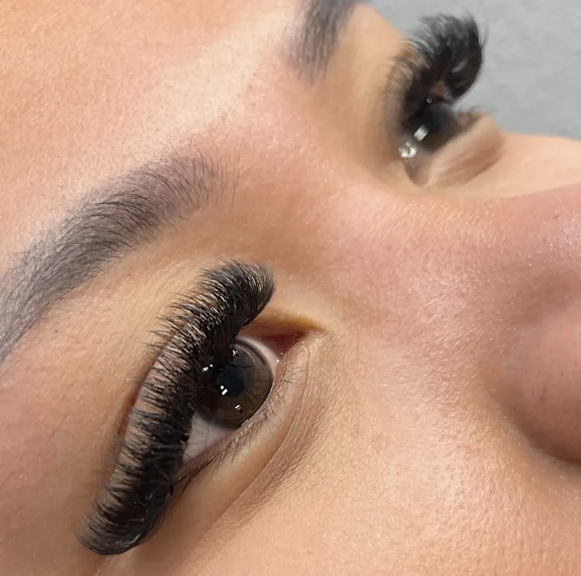 Filles Du Sud - L Cils Studio - Sourcils & cils Draguignan - Filles Du Sud - L Cils Studio - Photo Galerie - OneBooking