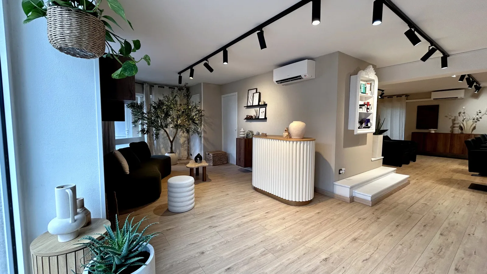 Melrose - Coiffure Dole - Melrose - Photo Galerie - OneBooking