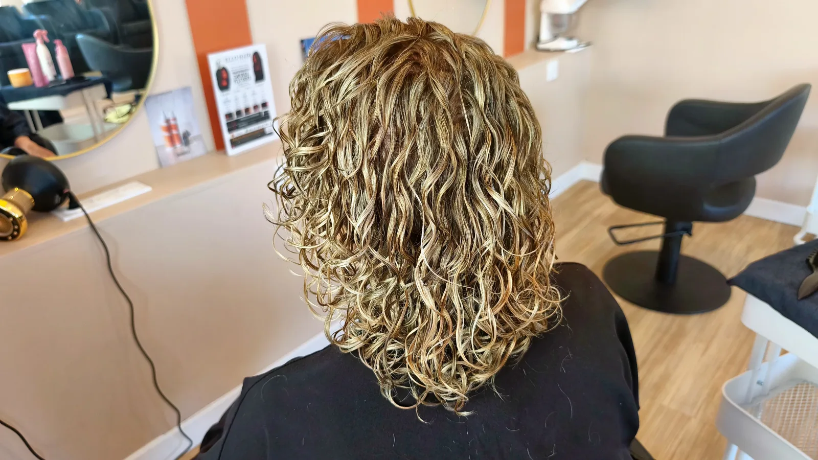 Ello Hair Coiffure - Coiffure Mouans-Sartoux - Ello Hair Coiffure - Photo Galerie - OneBooking