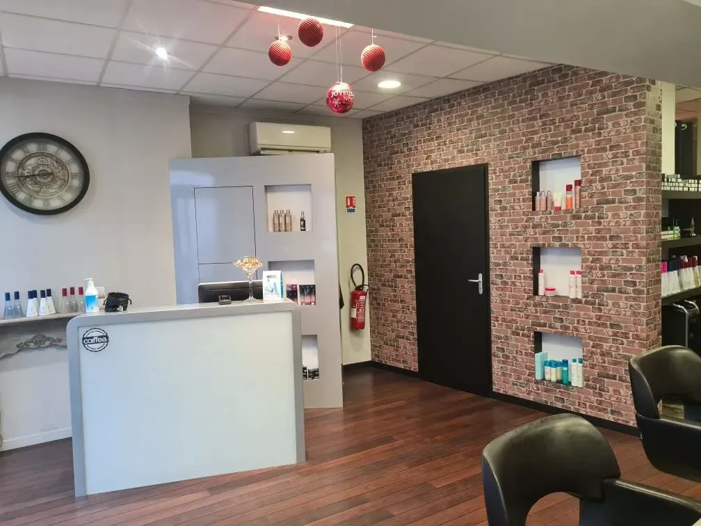 Infinitif - Coiffure Champagnole - Infinitif - Photo Galerie - OneBooking