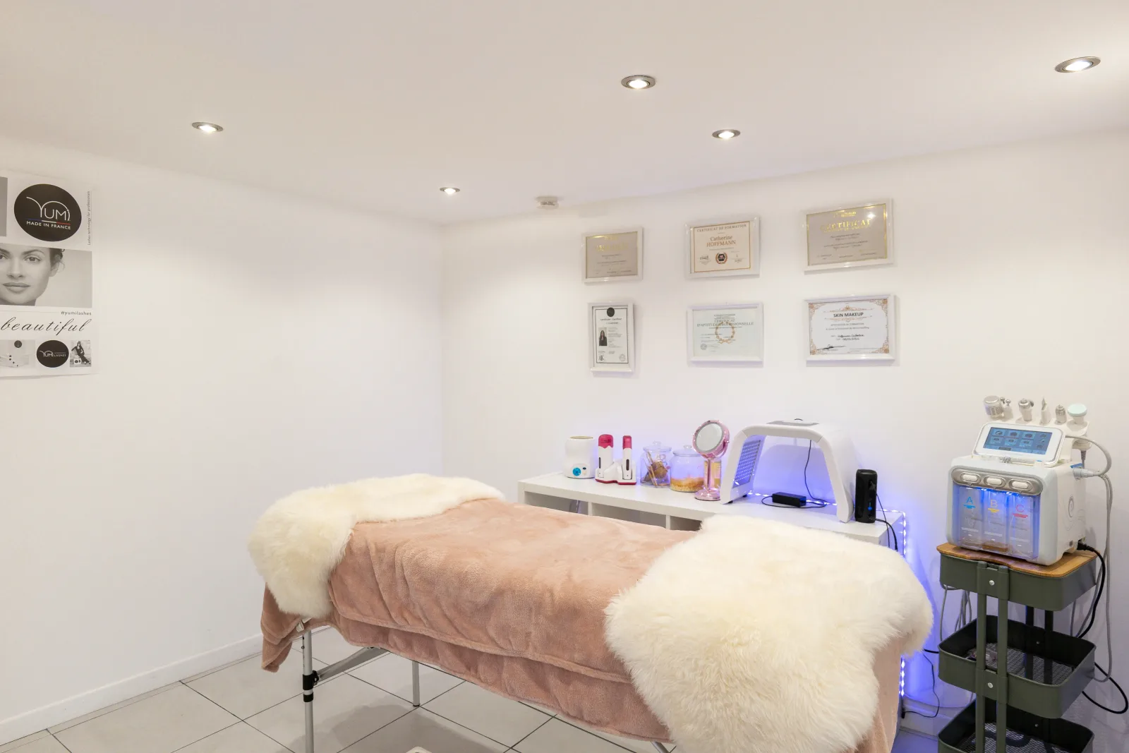Kellya K - Institut de beauté La Penne-sur-Huveaune - Kellya K - Photo Galerie - OneBooking