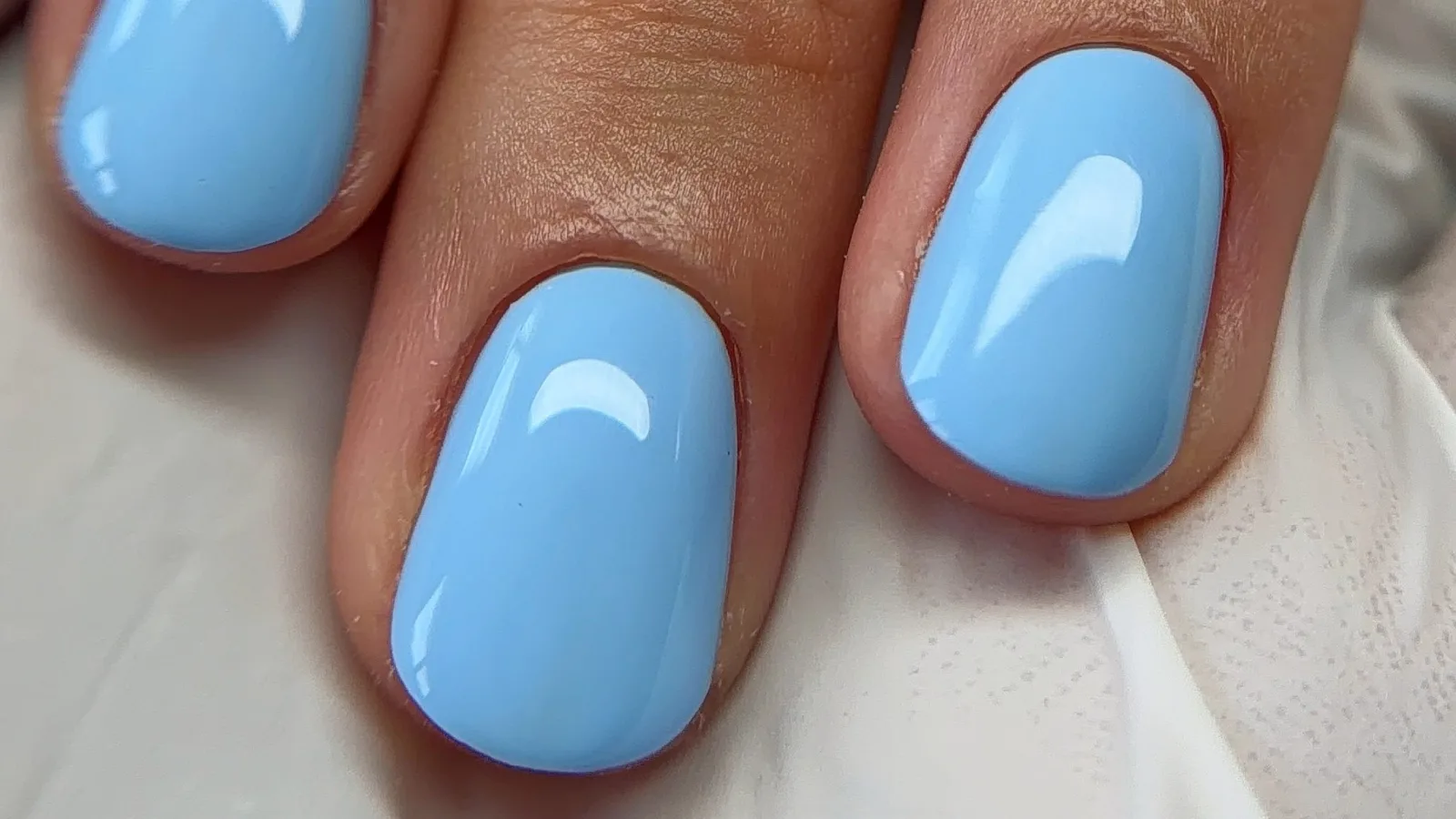 NAILS BY FUFU 22 - Onglerie Gravelines - NAILS BY FUFU 22 - Photo Galerie - OneBooking