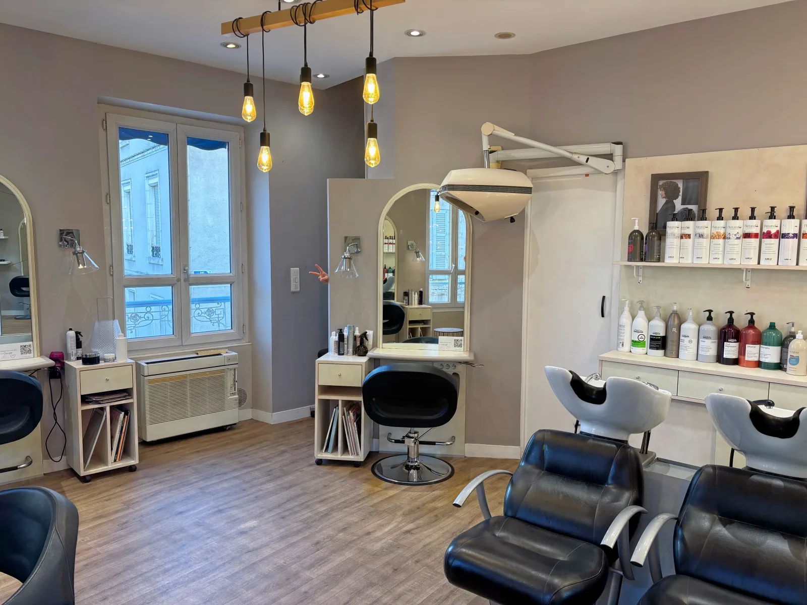 Revelation Coiffure - Coiffure Cosne-Cours-sur-Loire - Revelation Coiffure - Photo Galerie - OneBooking