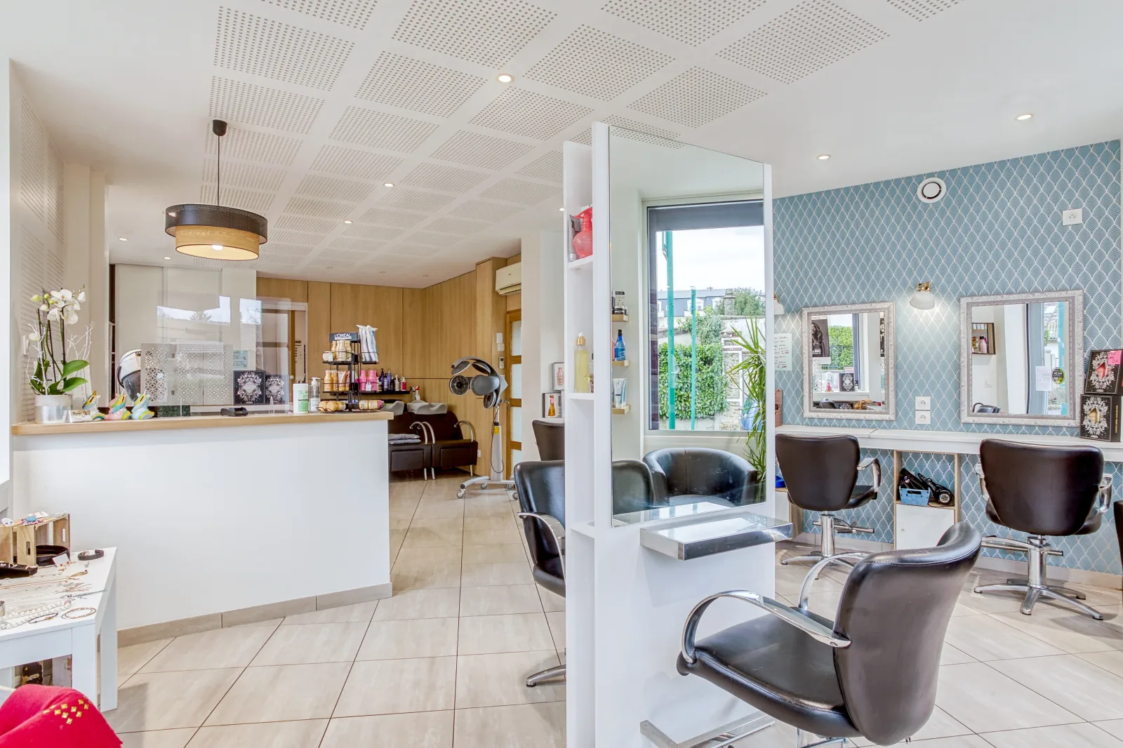 Salon de Coiffure Niagara - Coiffure Vaires-sur-Marne - Salon de Coiffure Niagara - Photo Galerie - OneBooking
