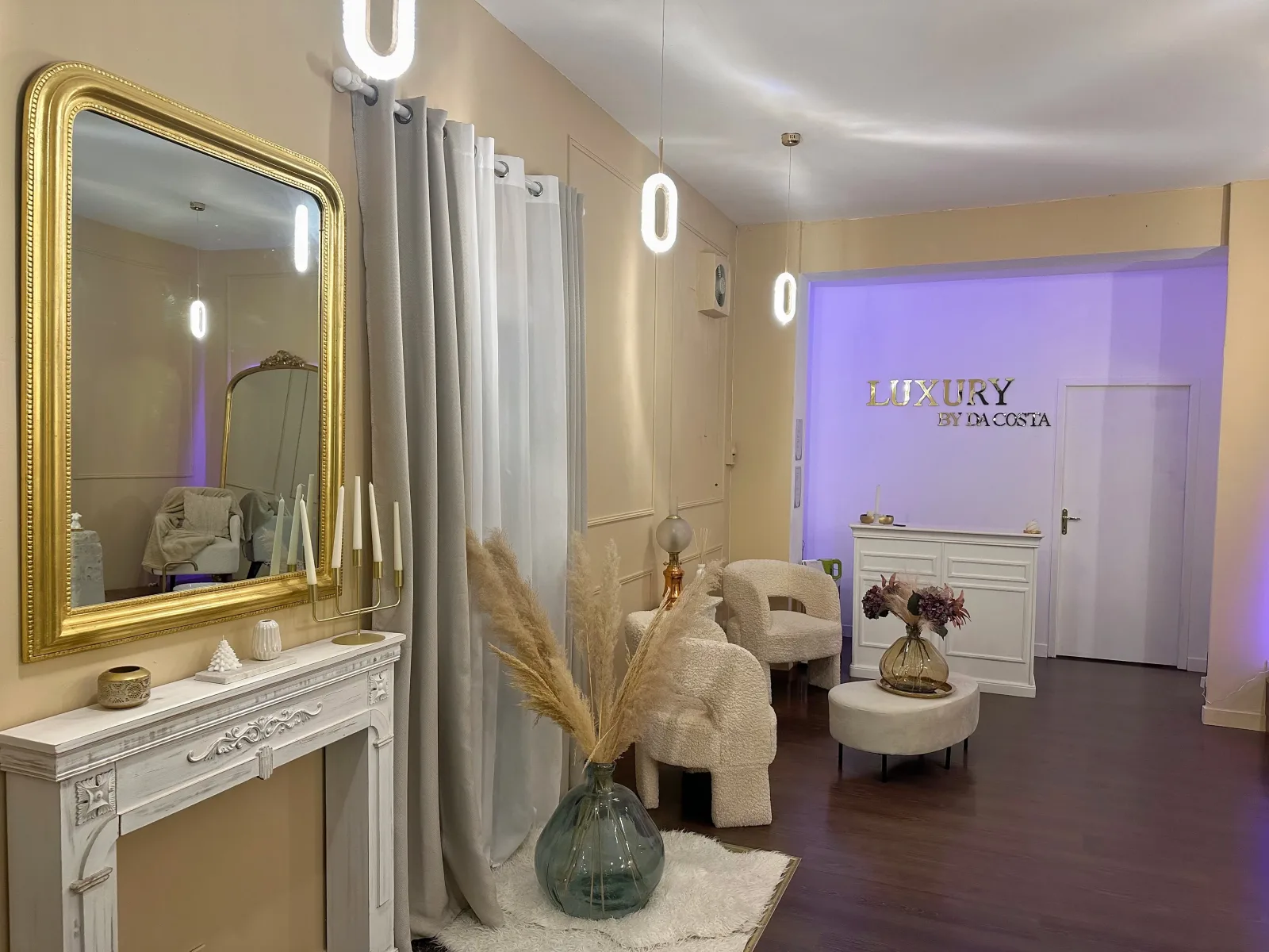 Luxury by Da Costa Nails - Onglerie Rochefort - Luxury by Da Costa Nails - Photo Galerie - OneBooking
