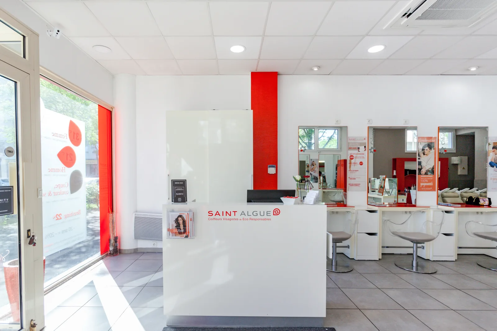 Salon KBlou - Coiffure Guyancourt - Salon KBlou - Photo Galerie - OneBooking
