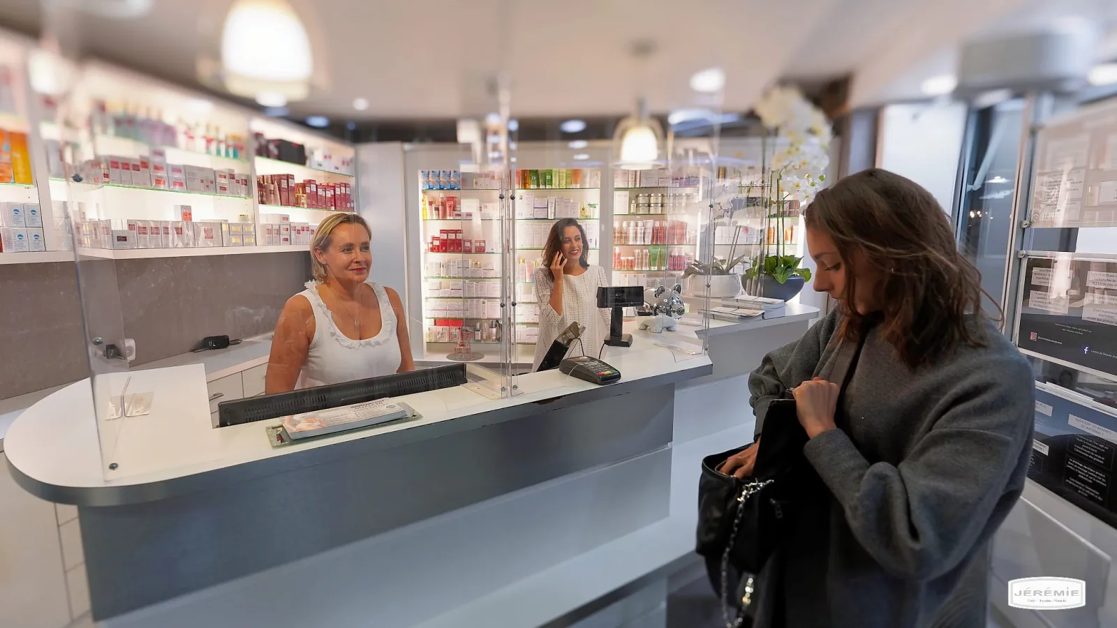 Centre de beauté Jérémie - Institut de beauté Louviers - Centre de beauté Jérémie - Photo Galerie - OneBooking