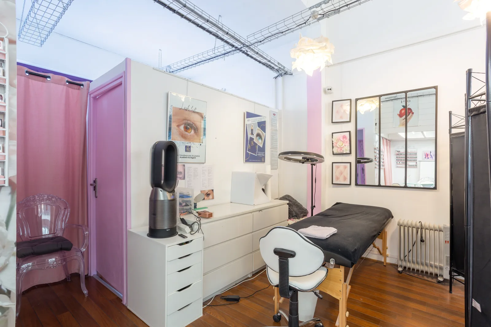 Ongle d’Ivin - Institut de beauté Dinard - Ongle d’Ivin - Photo Galerie - OneBooking
