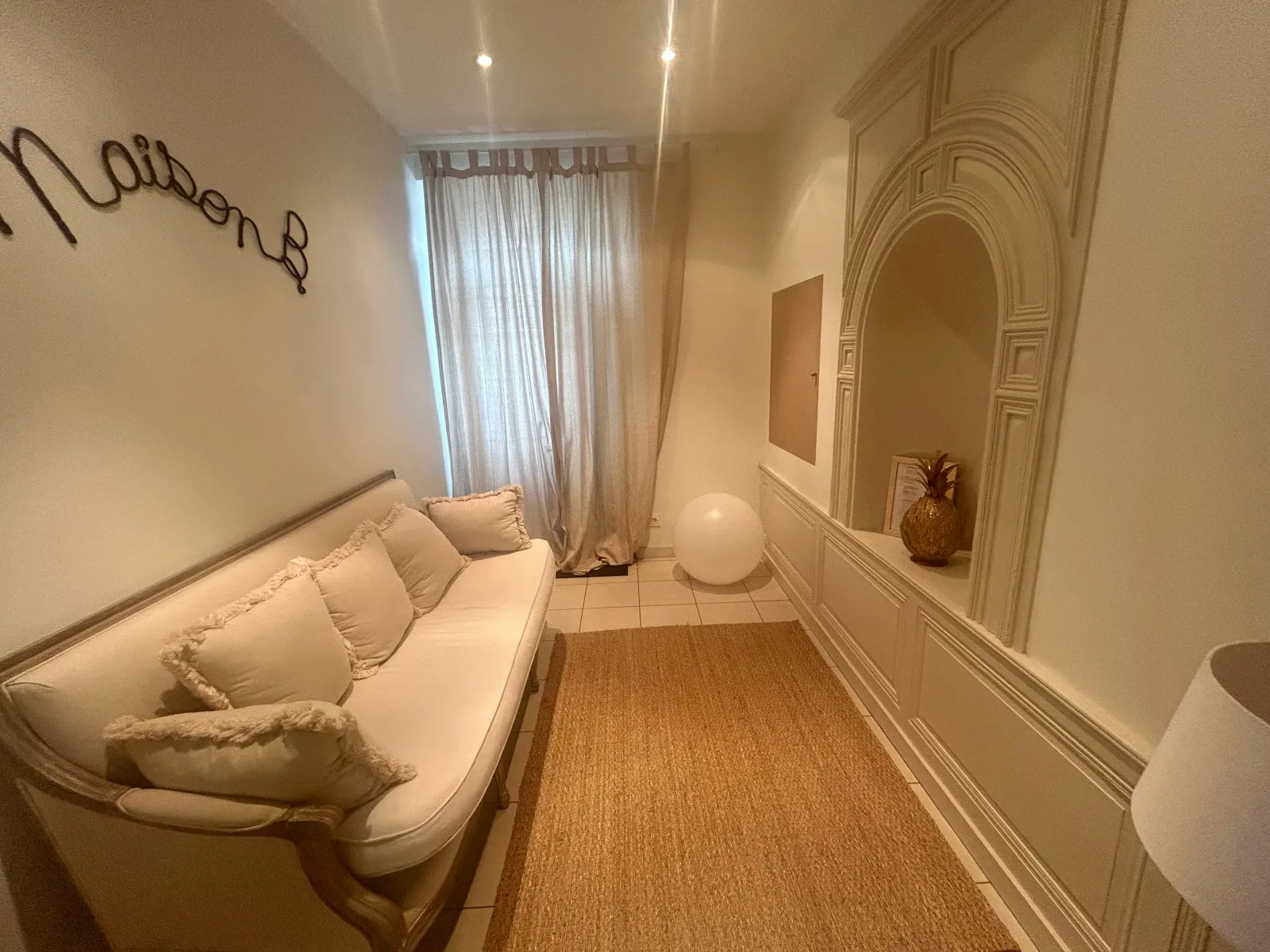 Maison B - Institut de beauté Mayenne - Maison B - Photo Galerie - OneBooking