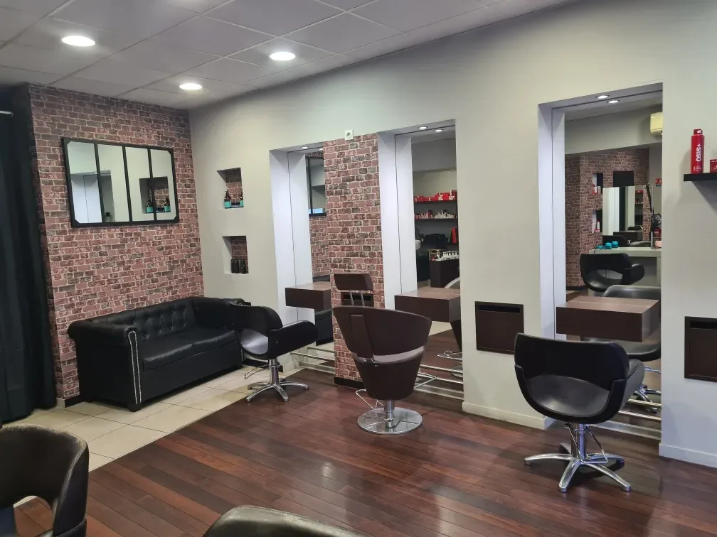 Infinitif - Coiffure Champagnole - Infinitif - Photo Galerie - OneBooking