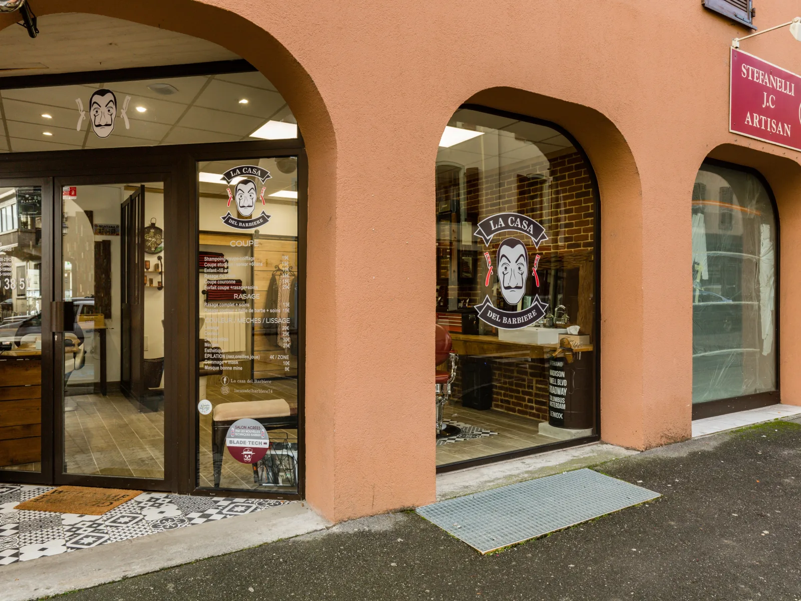 La Casa Del Barbiere - La Roche - Coiffure La Roche-sur-Foron - La Casa Del Barbiere - La Roche - Photo Galerie - OneBooking