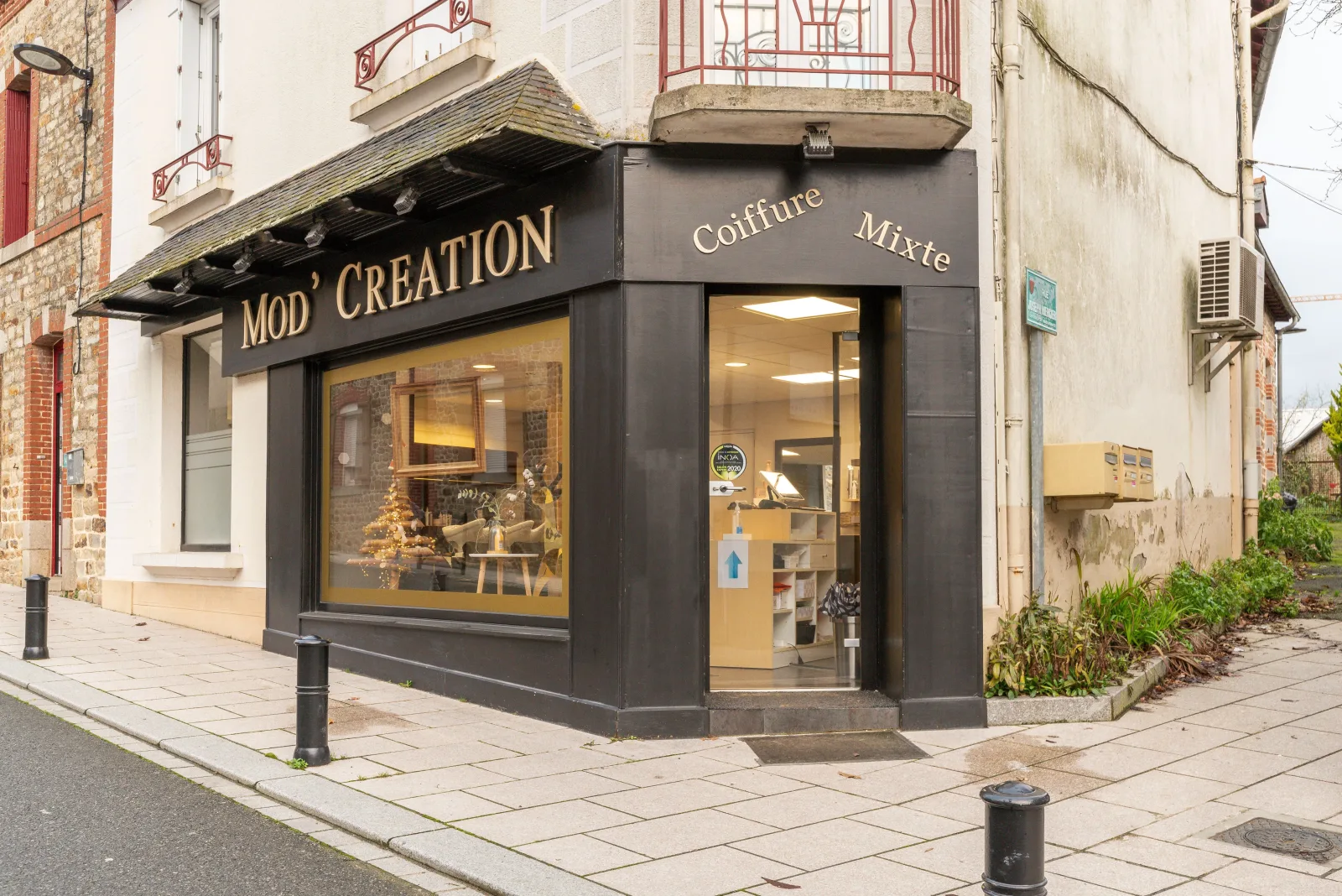 Mod'Création - Coiffure Etrelles - Mod'Création - Photo Galerie - OneBooking