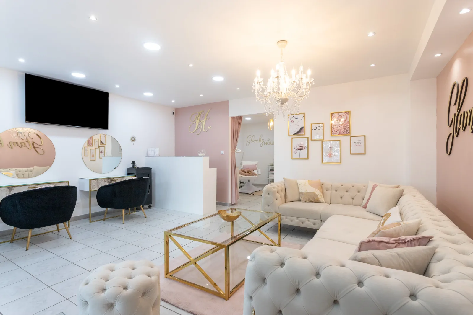 Glam By Houda - Coiffure Marguerittes - Glam By Houda - Photo Galerie - OneBooking