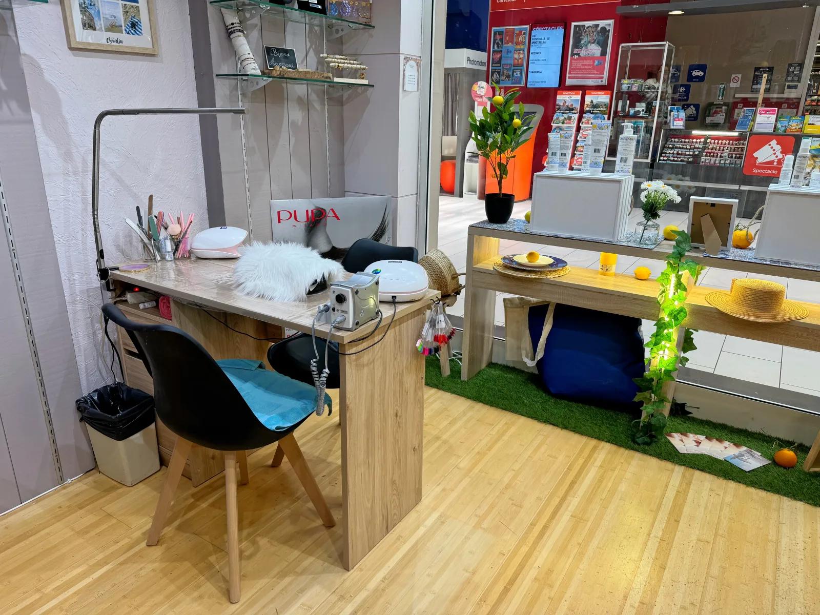 Top Coiffure - Nymphea - Coiffure Villefranche-de-Rouergue - Top Coiffure - Nymphea - Photo Galerie - OneBooking