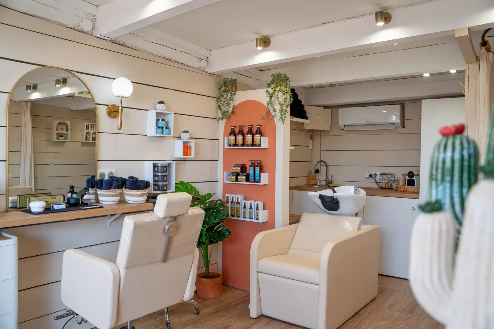 Beauty Time By Julie - Moorea Plage - Coiffure Ramatuelle - Beauty Time By Julie - Moorea Plage - Photo Galerie - OneBooking