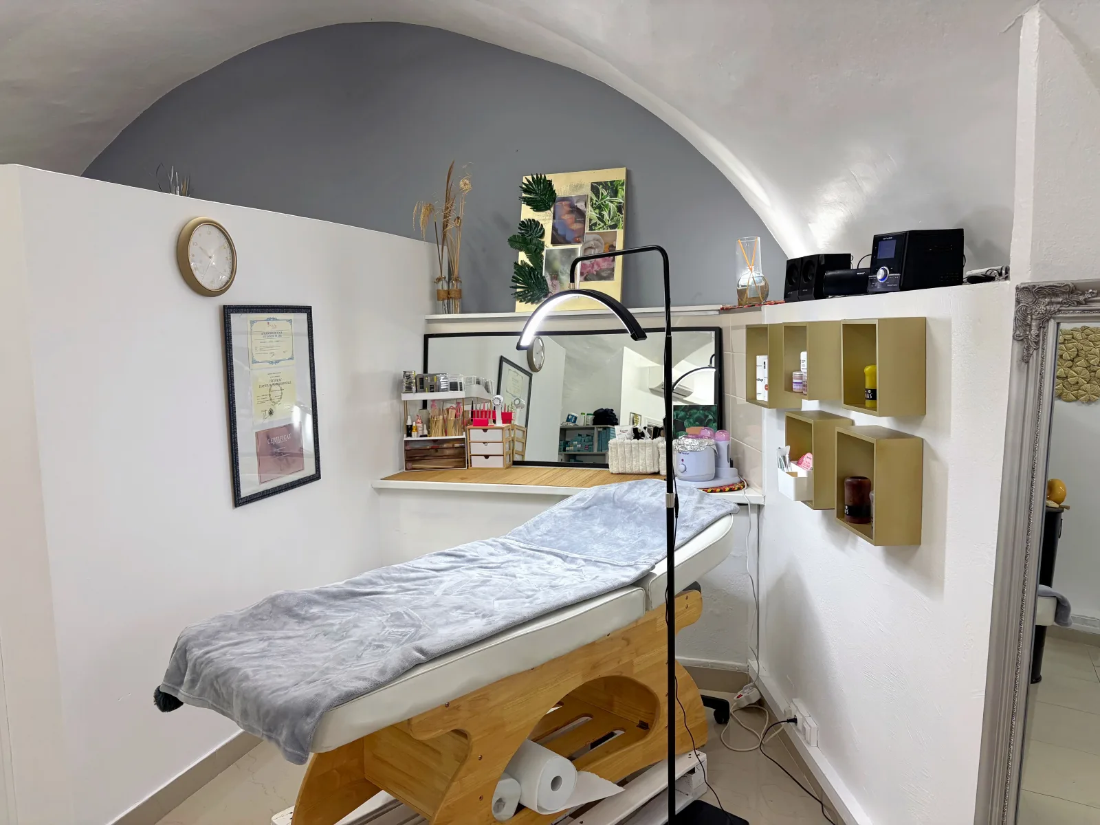 Orchidée Esthétique - Onglerie Villefranche-sur-Mer - Orchidée Esthétique - Photo Galerie - OneBooking