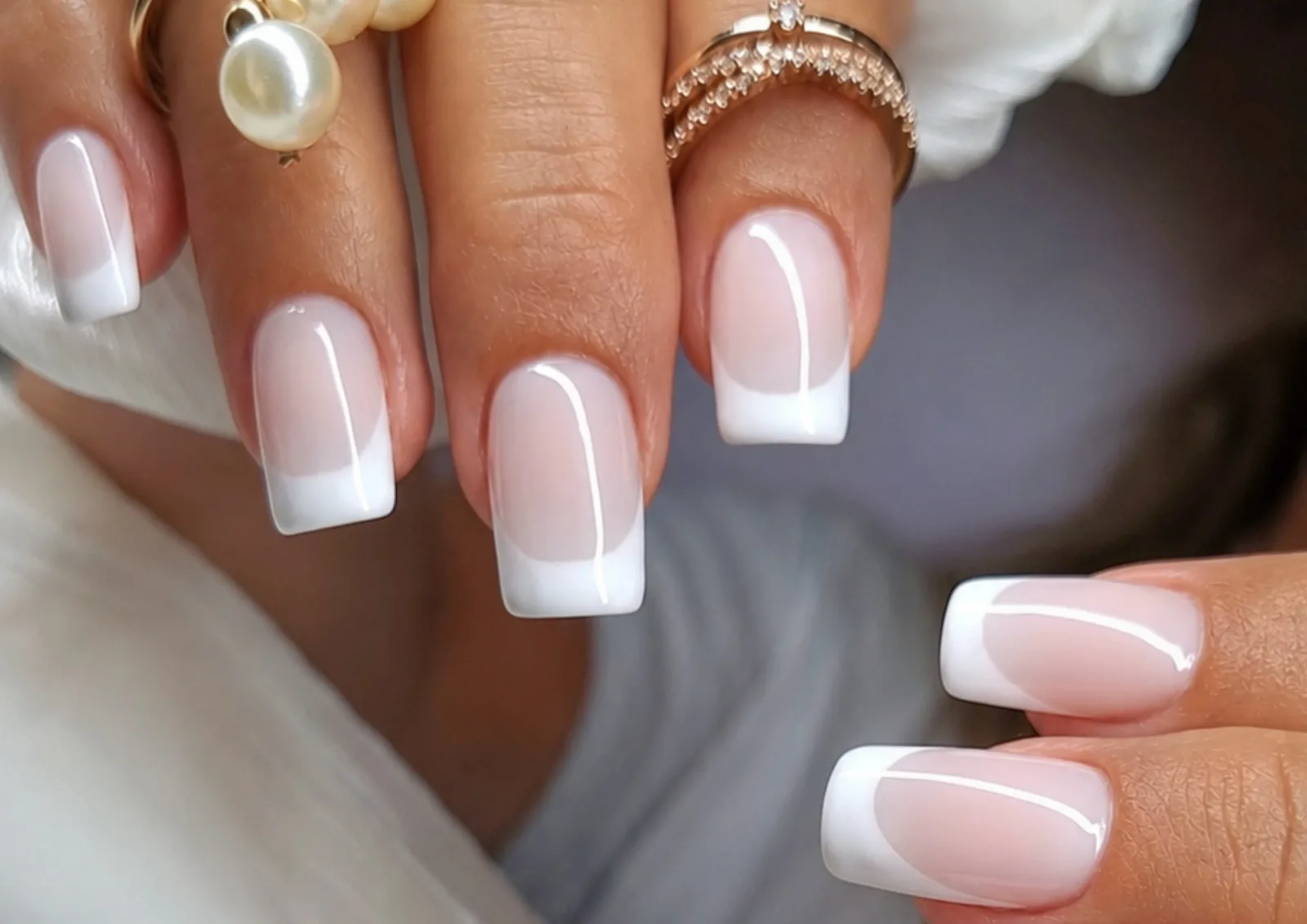 Divin’Ongles - Beauté-Regard - Ongles & Cils - Onglerie Villefranche-de-Rouergue - Divin’Ongles - Beauté-Regard - Ongles & Cils - Photo Galerie - OneBooking