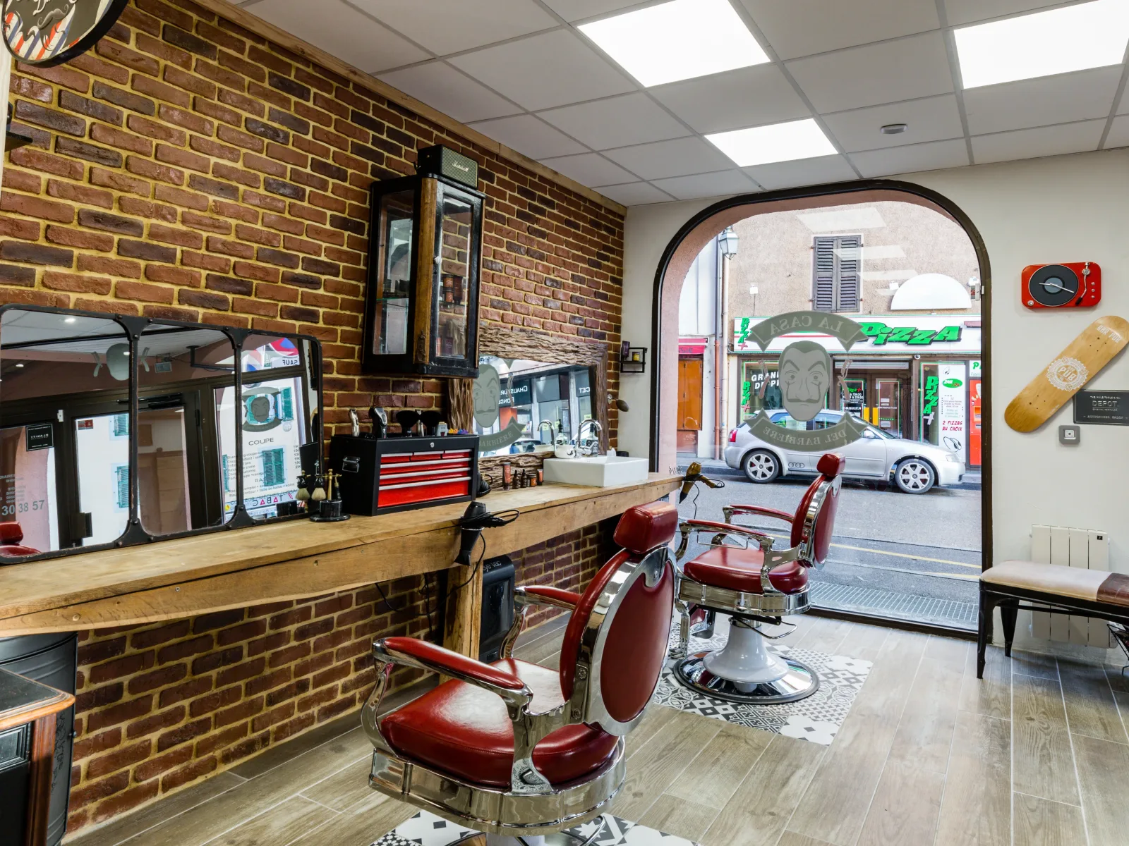 La Casa Del Barbiere - La Roche - Coiffure La Roche-sur-Foron - La Casa Del Barbiere - La Roche - Photo Galerie - OneBooking