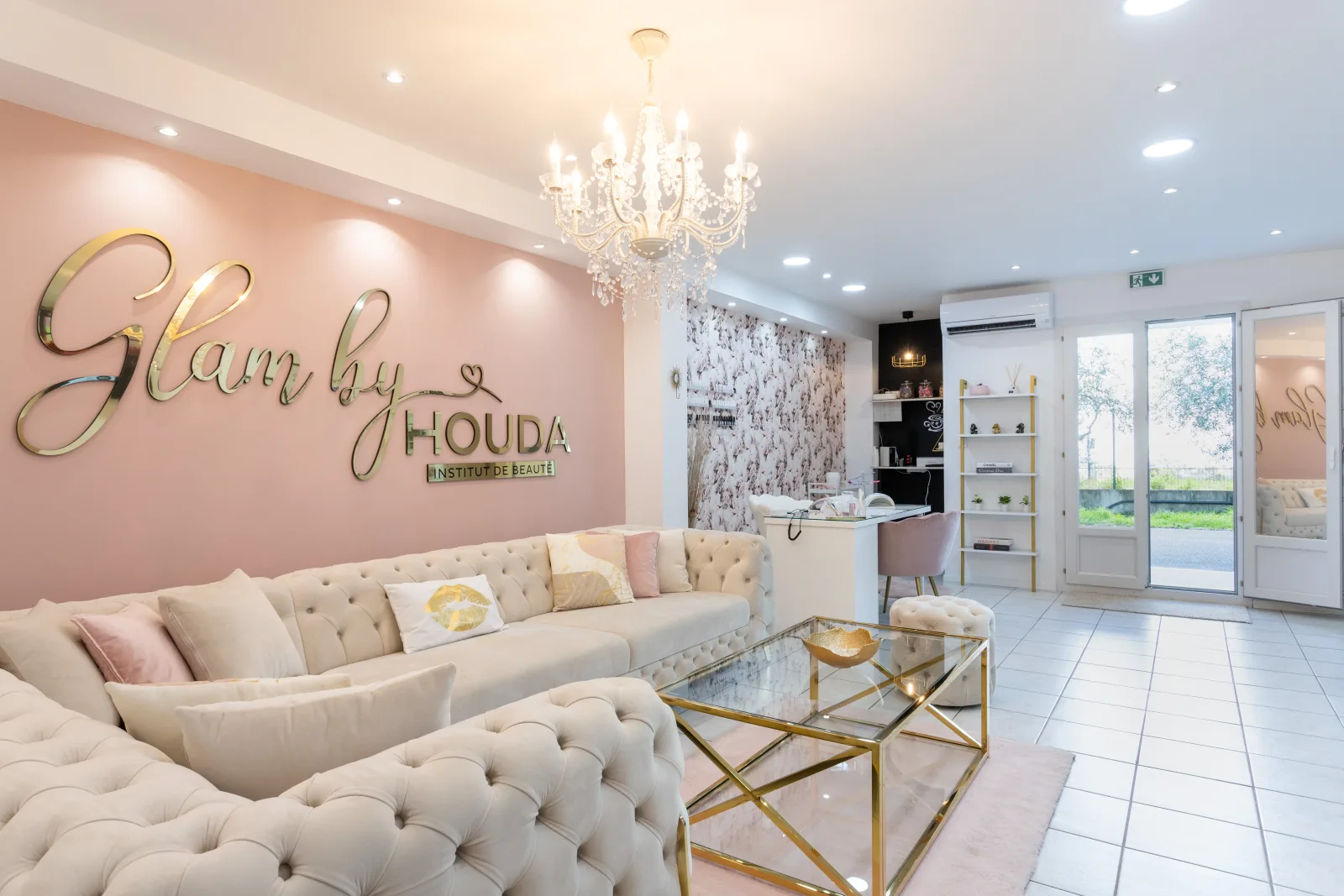 Glam By Houda - Coiffure Marguerittes - Glam By Houda - Photo Galerie - OneBooking