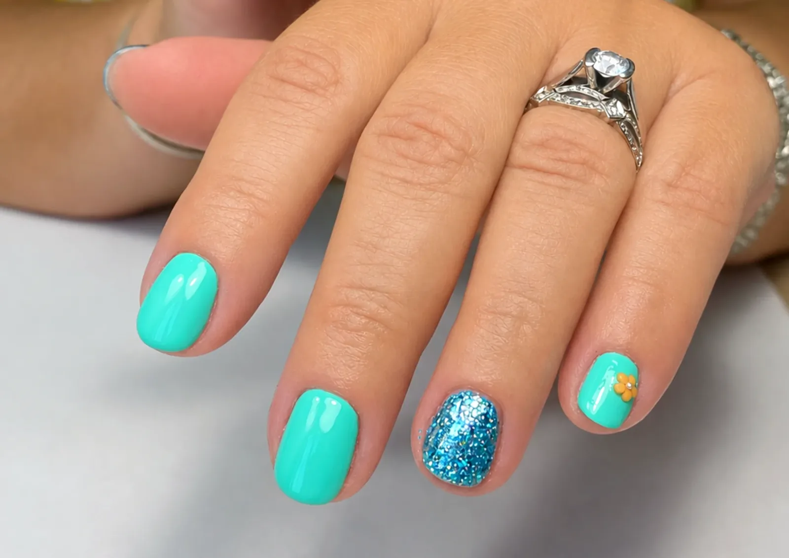 Glamour, Ongles & Beauté - Onglerie Saint-Martin-d'Hères - Glamour, Ongles & Beauté - Photo Galerie - OneBooking