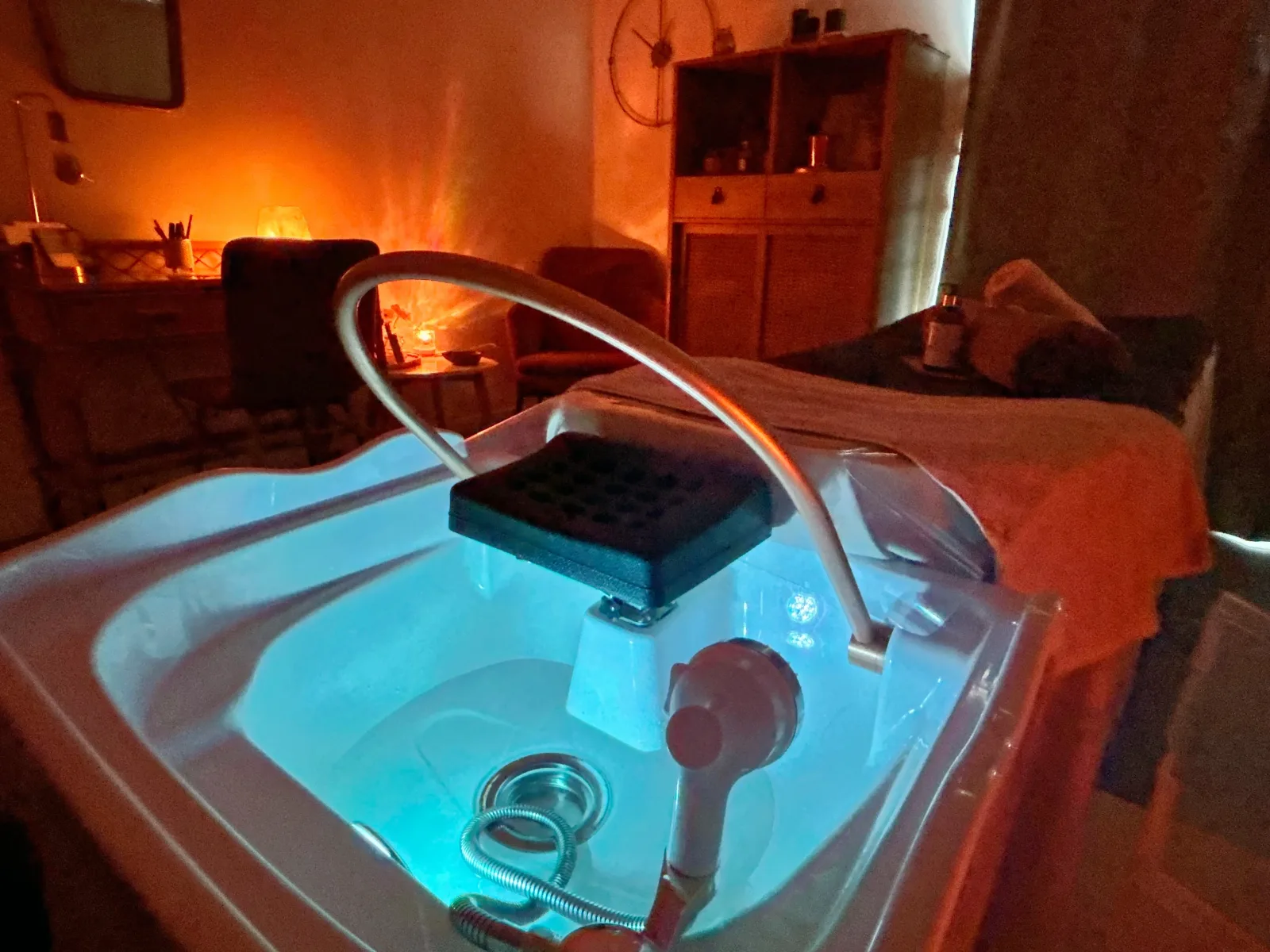 Le Temps d'une Pause - Massage La Seyne-sur-Mer - Le Temps d'une Pause - Head Spa Japonais | Drainage lymphatique | Radiofréquence - Photo Galerie - OneBooking