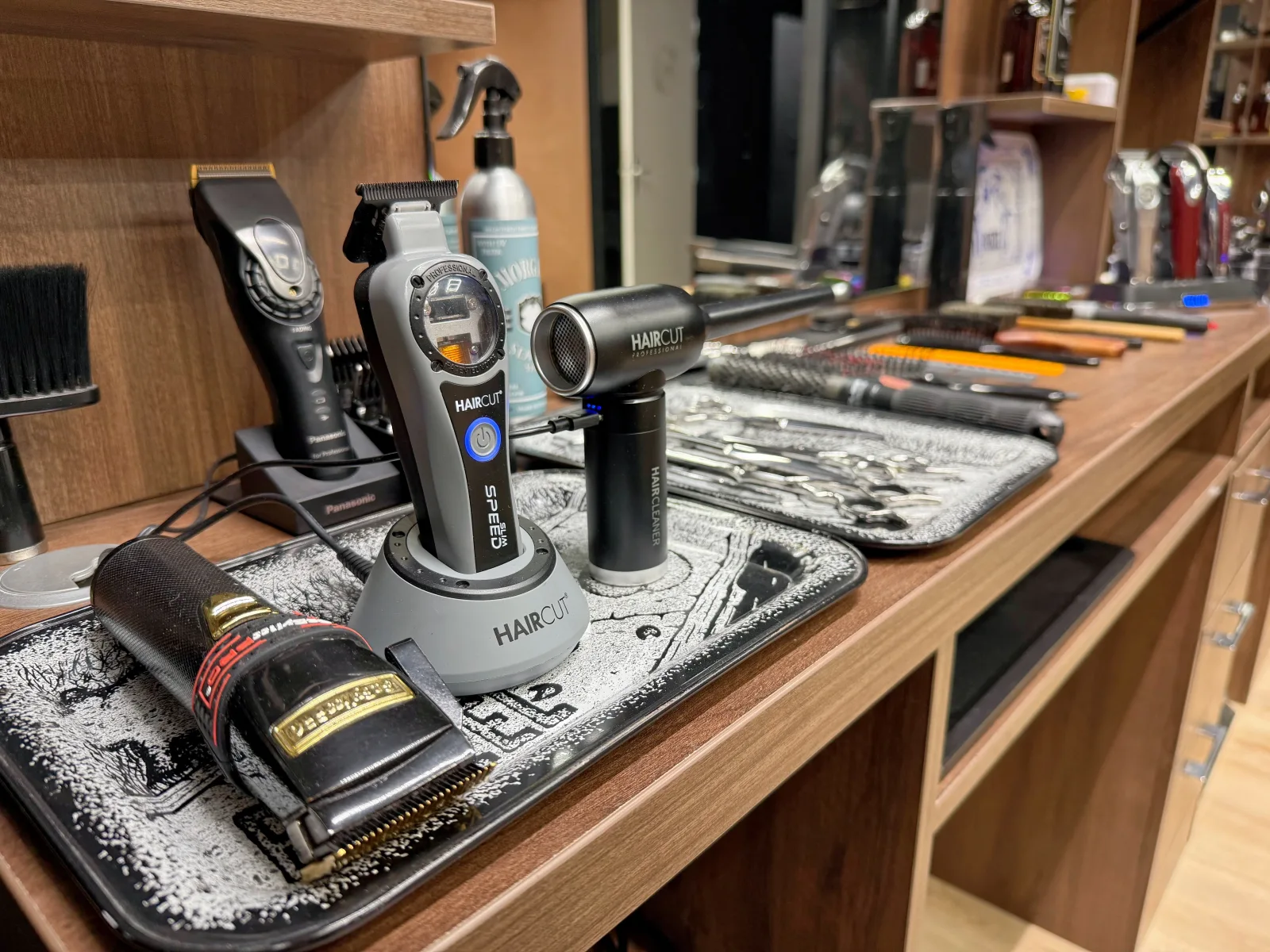 O bar des coiffeurs - Coiffure Digne-les-Bains - O bar des coiffeurs - Photo Galerie - OneBooking