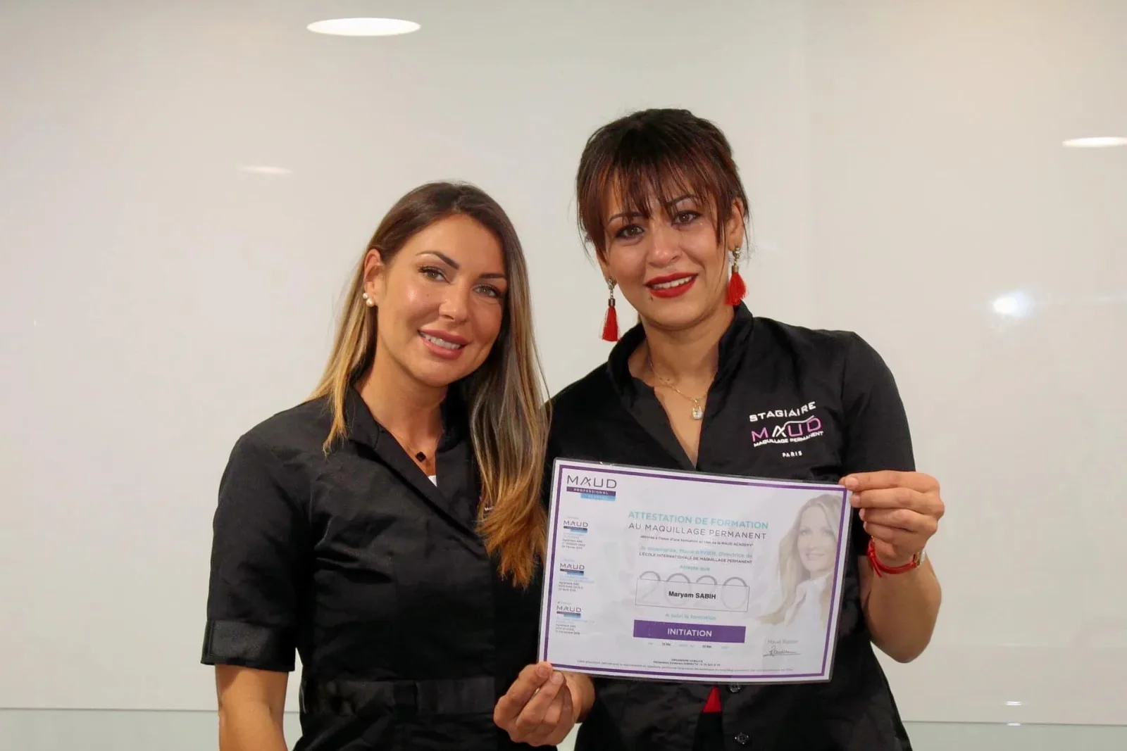 Les Secrets De Bella - Coiffure Saint-Claude - Les Secrets De Bella - Photo Galerie - OneBooking