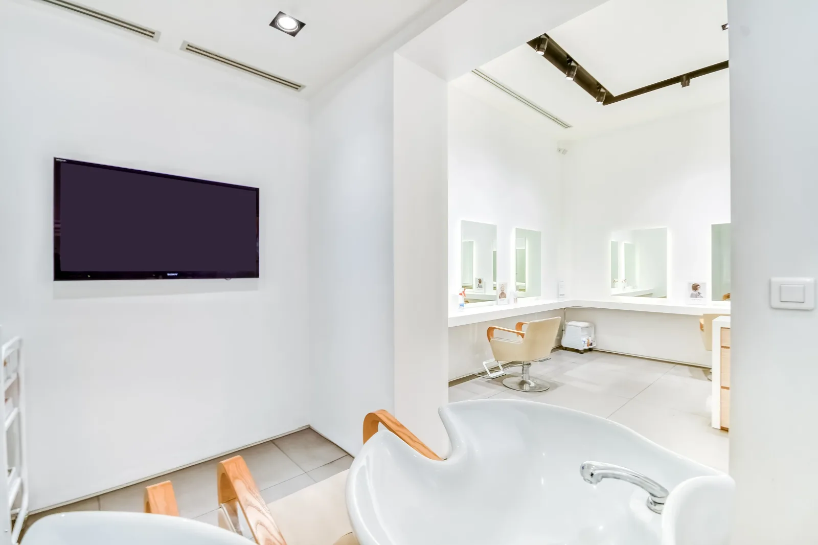 DESSANGE - Toulouse Croix Baragnon - Coiffure Toulouse - DESSANGE - Toulouse Croix Baragnon - Photo Galerie - OneBooking