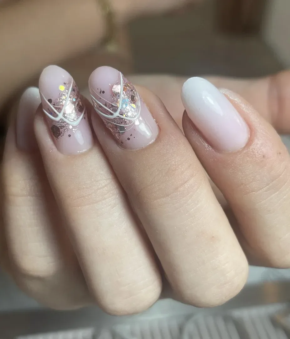 Beauty by LM - Onglerie Breuillet - Beauty by LM - Photo Galerie - OneBooking