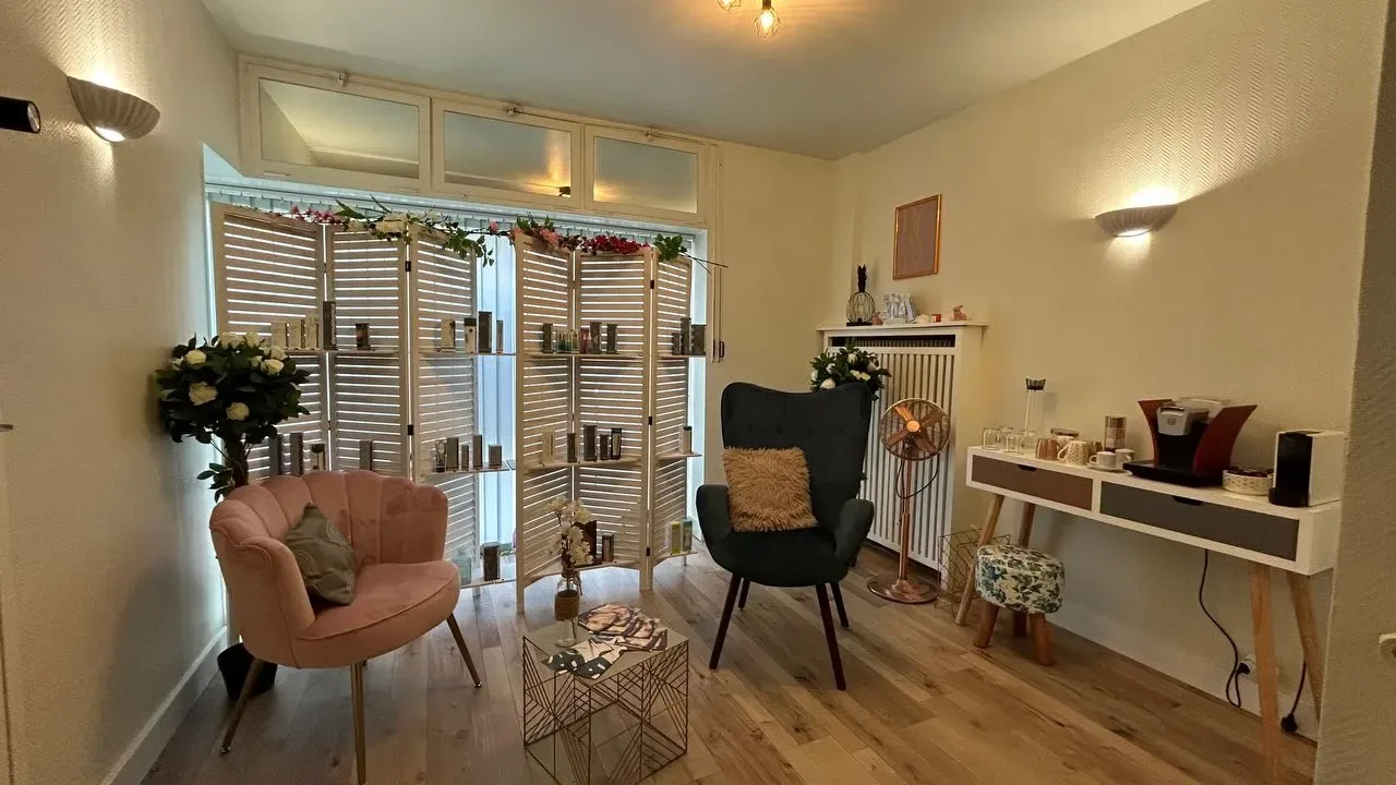 Esthetique by L - Institut de beauté Ambilly - Esthetique by L - Photo Galerie - OneBooking