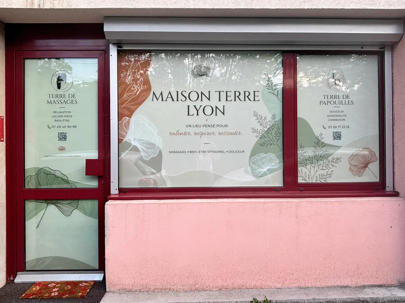 Terre de Papouilles - Massage Tassin-la-Demi-Lune - Terre de Papouilles - Photo Galerie - OneBooking