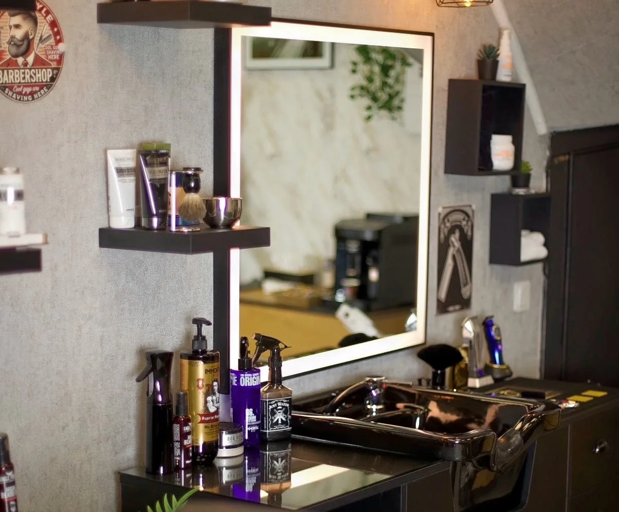 Barbershop Karmlsh - Coiffure Montereau-Fault-Yonne - Barbershop Karmlsh - Photo Galerie - OneBooking