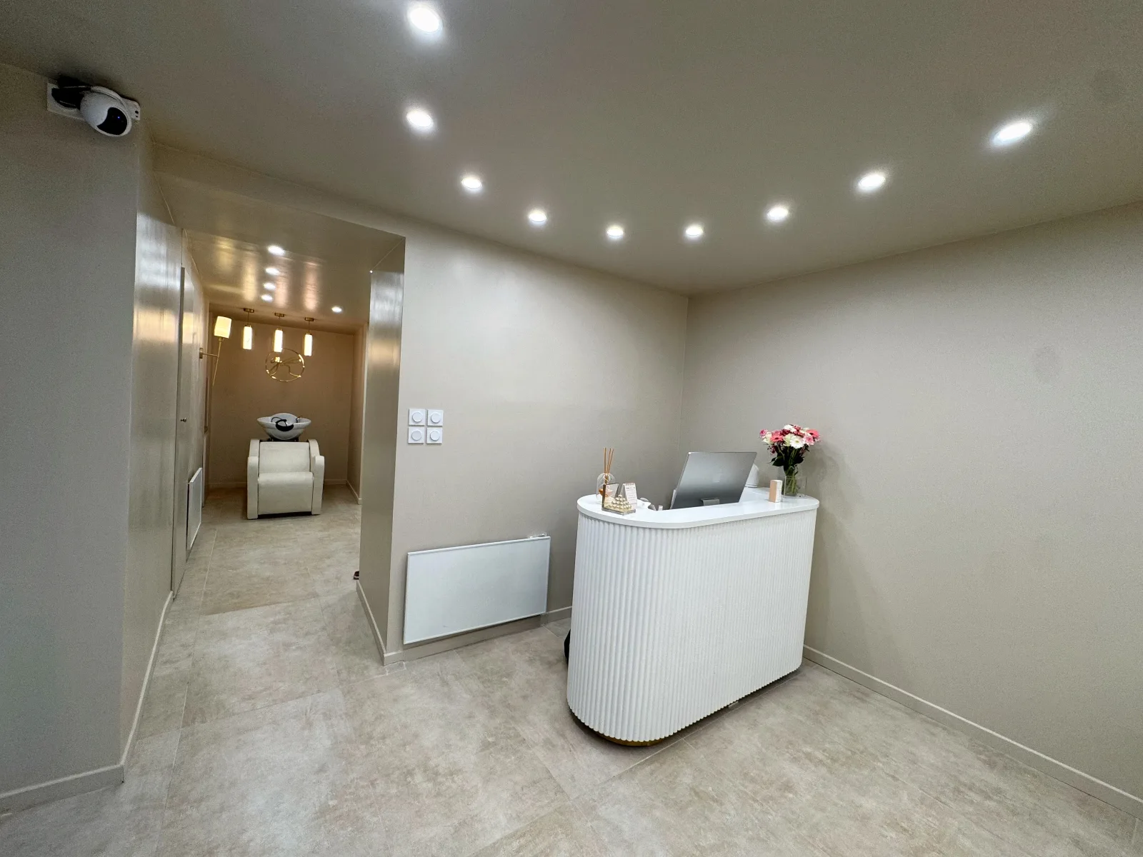 GH Golden Hair - Coiffure Toulouse - GH Golden Hair - Photo Galerie - OneBooking