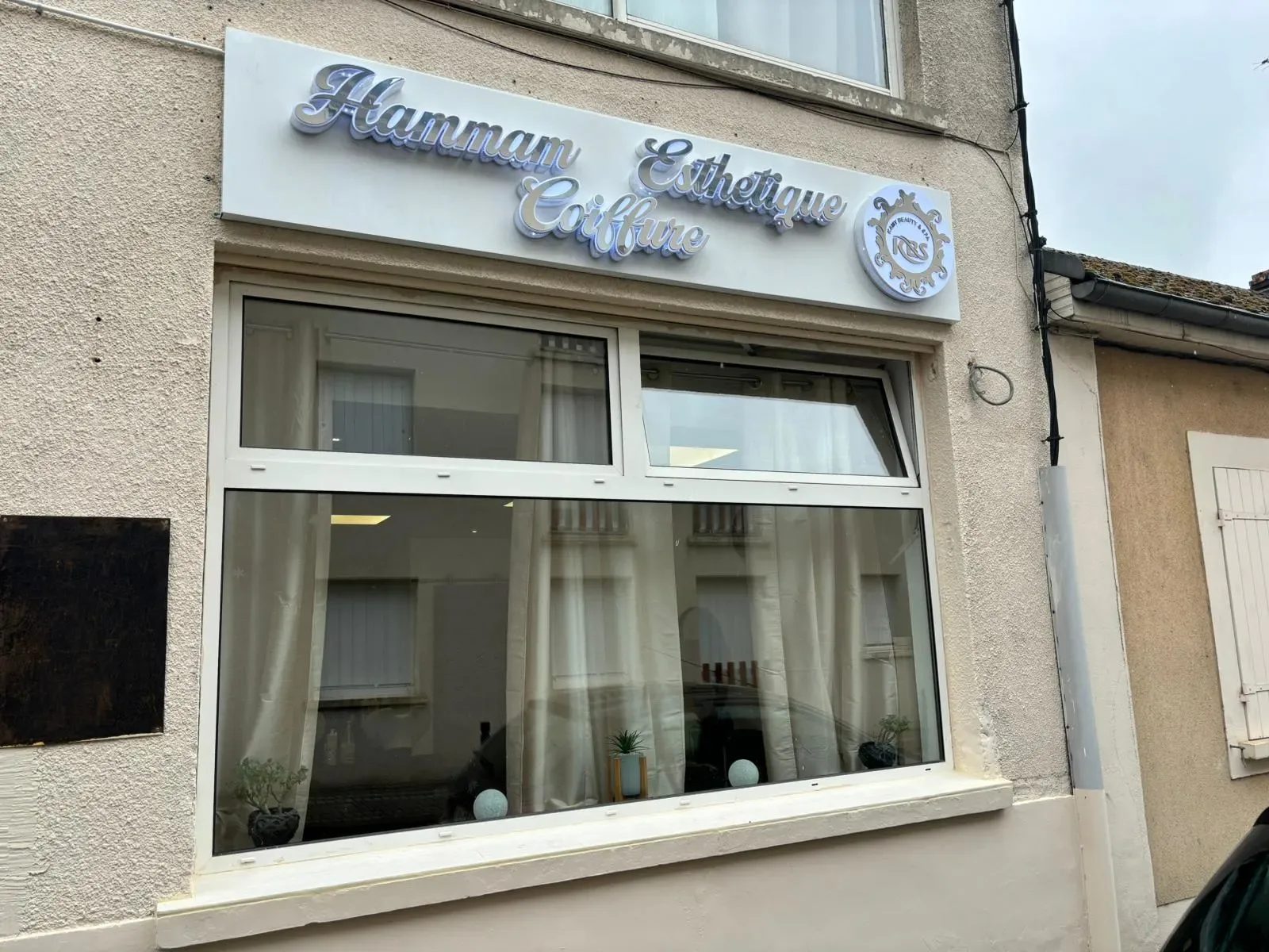 Kamy Beauty Spa - Coiffure Montereau-Fault-Yonne - Kamy Beauty Spa - Photo Galerie - OneBooking
